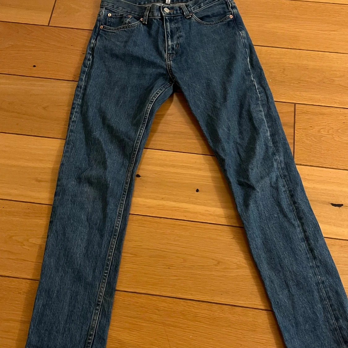 Blå jeans från Weekday