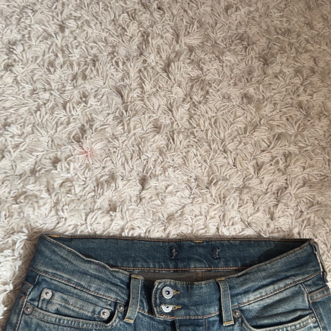 Low waisted bootcut Y2K jeans  - 3