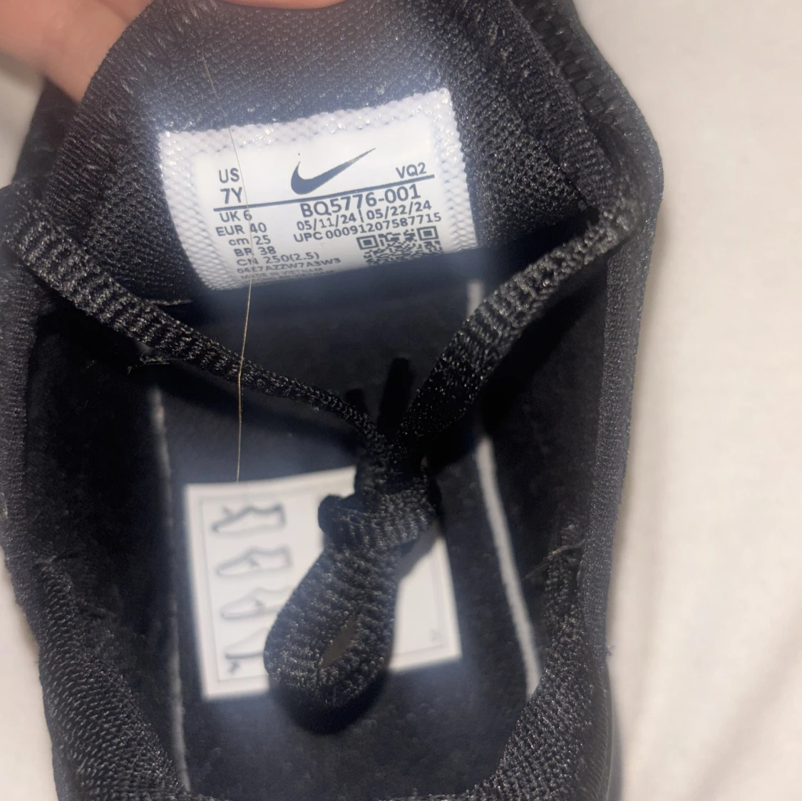 Nike Air Max 270 Triple Black sneakers - 2