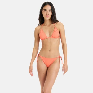 Korallfärgad BIKINISET - Säljer denna SUPER SNYGGA korallfärgade bikini setet från Roxy, HELT OANVÄND🪸🪸🪸🪸