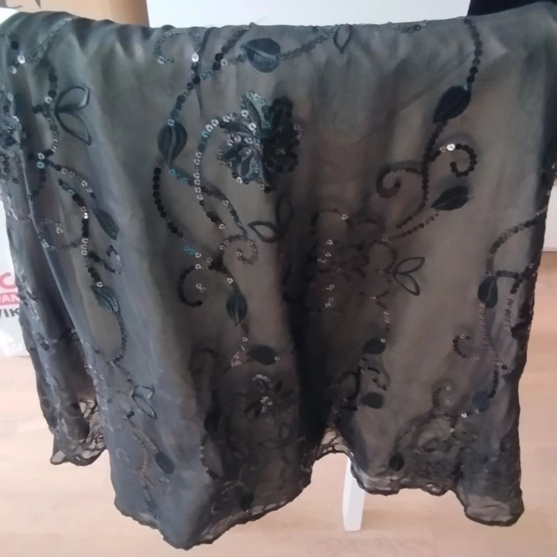 Svart axelbandslös klänning från Miss Etam - 2