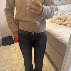 Dark blue LTB low waisted jeans - i am selling my dark blue low waisted jeans from LTB. I bought them from vintage&friends for 900. i barely wore them. they are in good condition, comfortable, flattering. if you want any more information feel free to text me. 