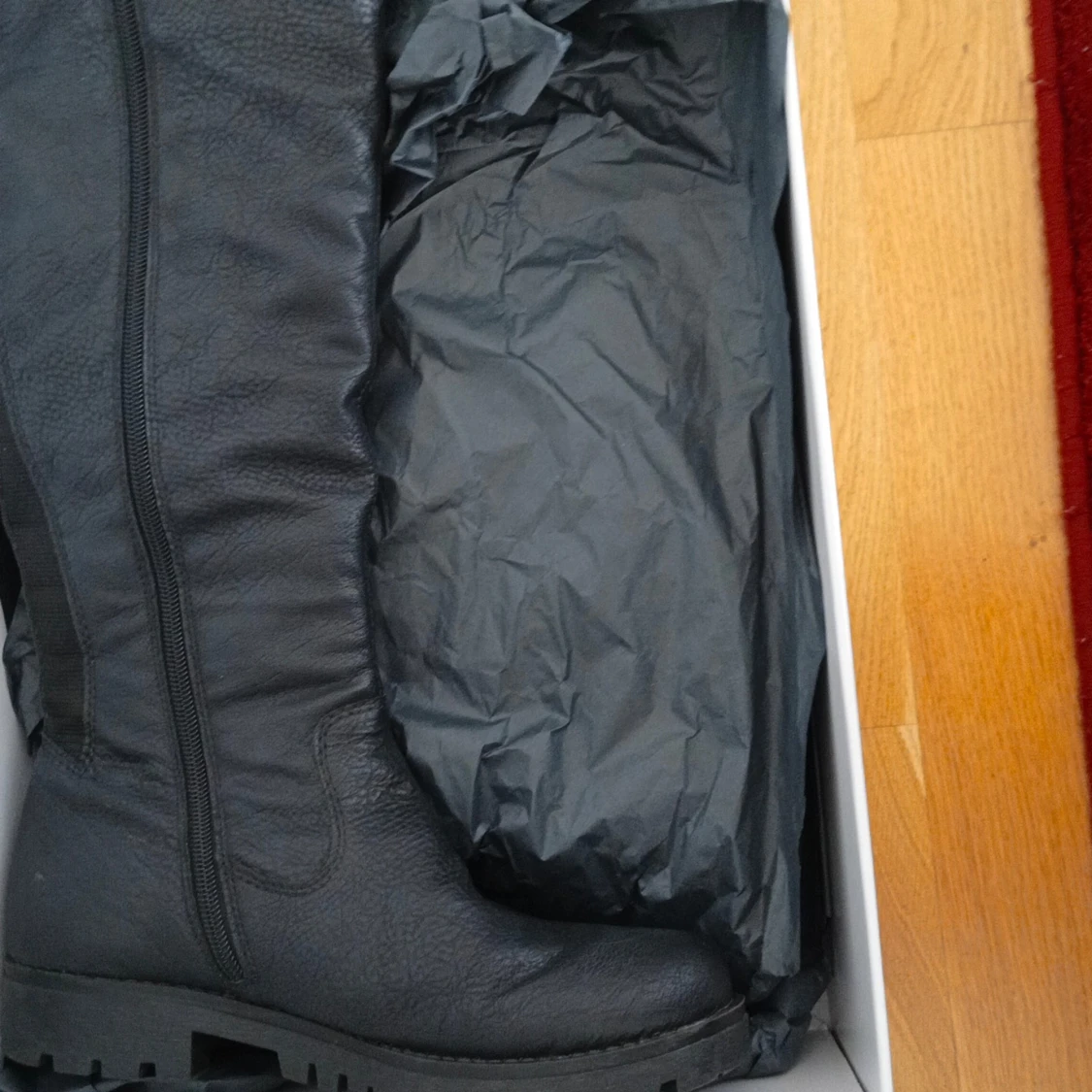 Svarta stövlar från Rieker - 1