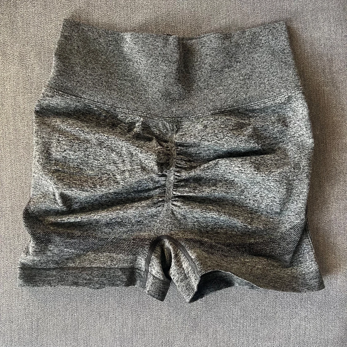 Grå shorts