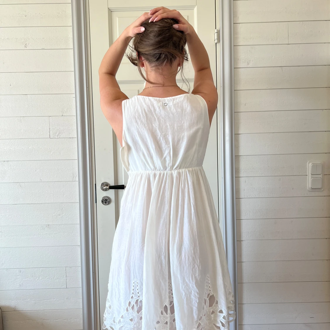 Vit klänning - 1