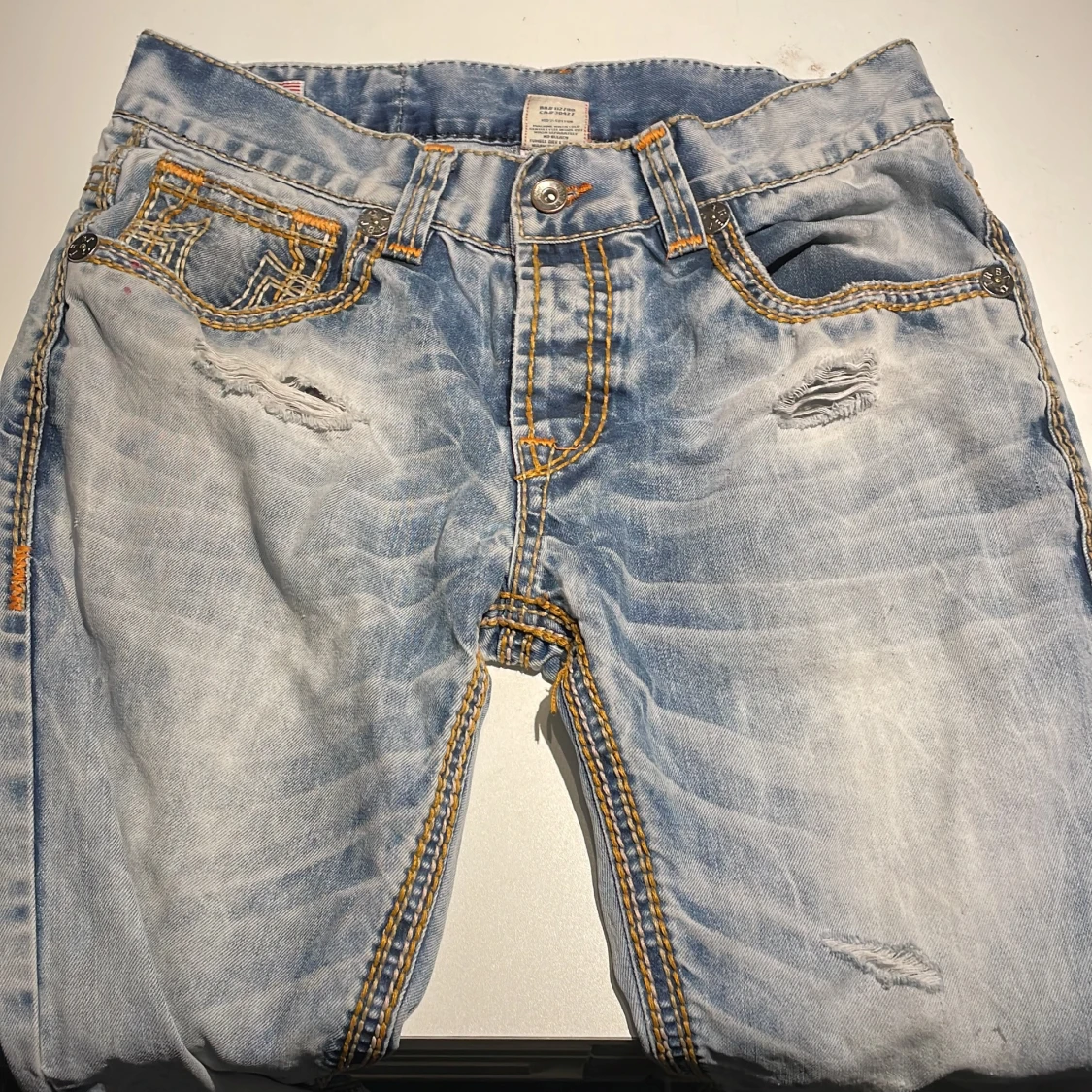 Ljusblå jeans från True Religion - 1