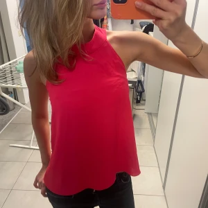 Rosa halter topp - Superfin rosa halterneck topp 