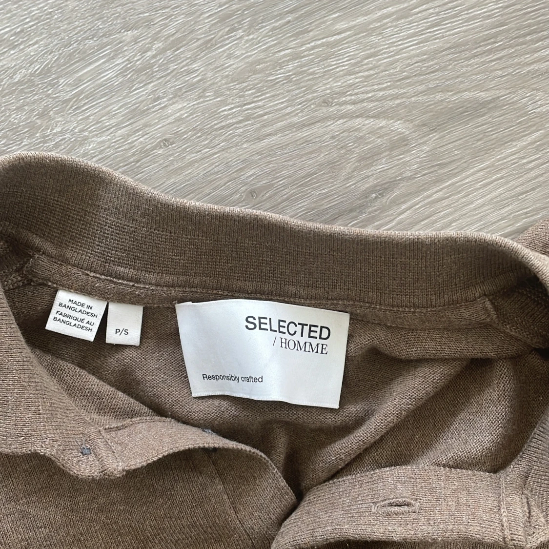 Brun pikétröja från Selected Homme - 1