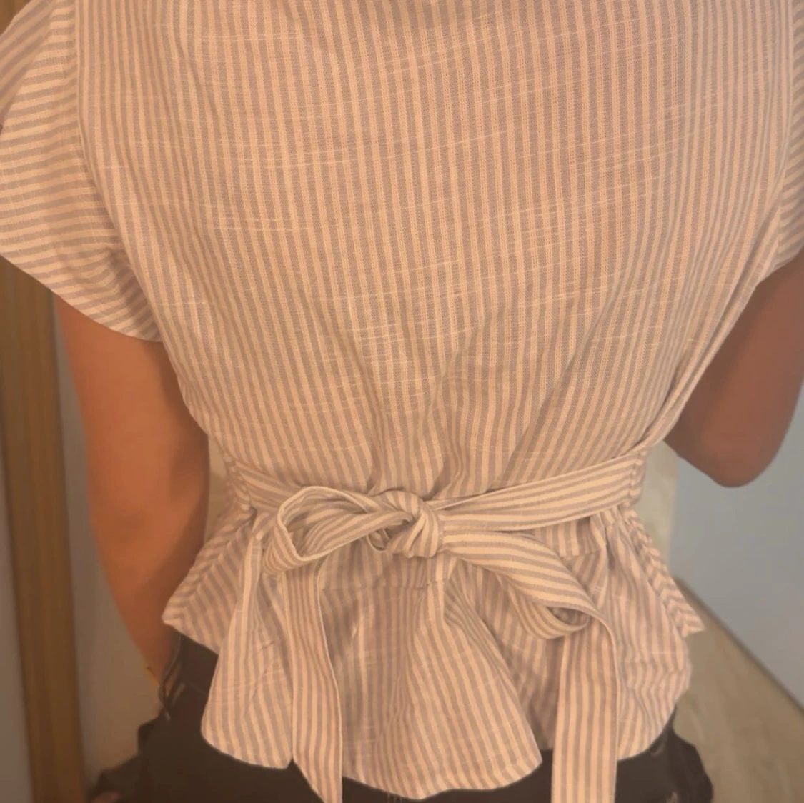 Randig omlottblus från H&M Divided - 1