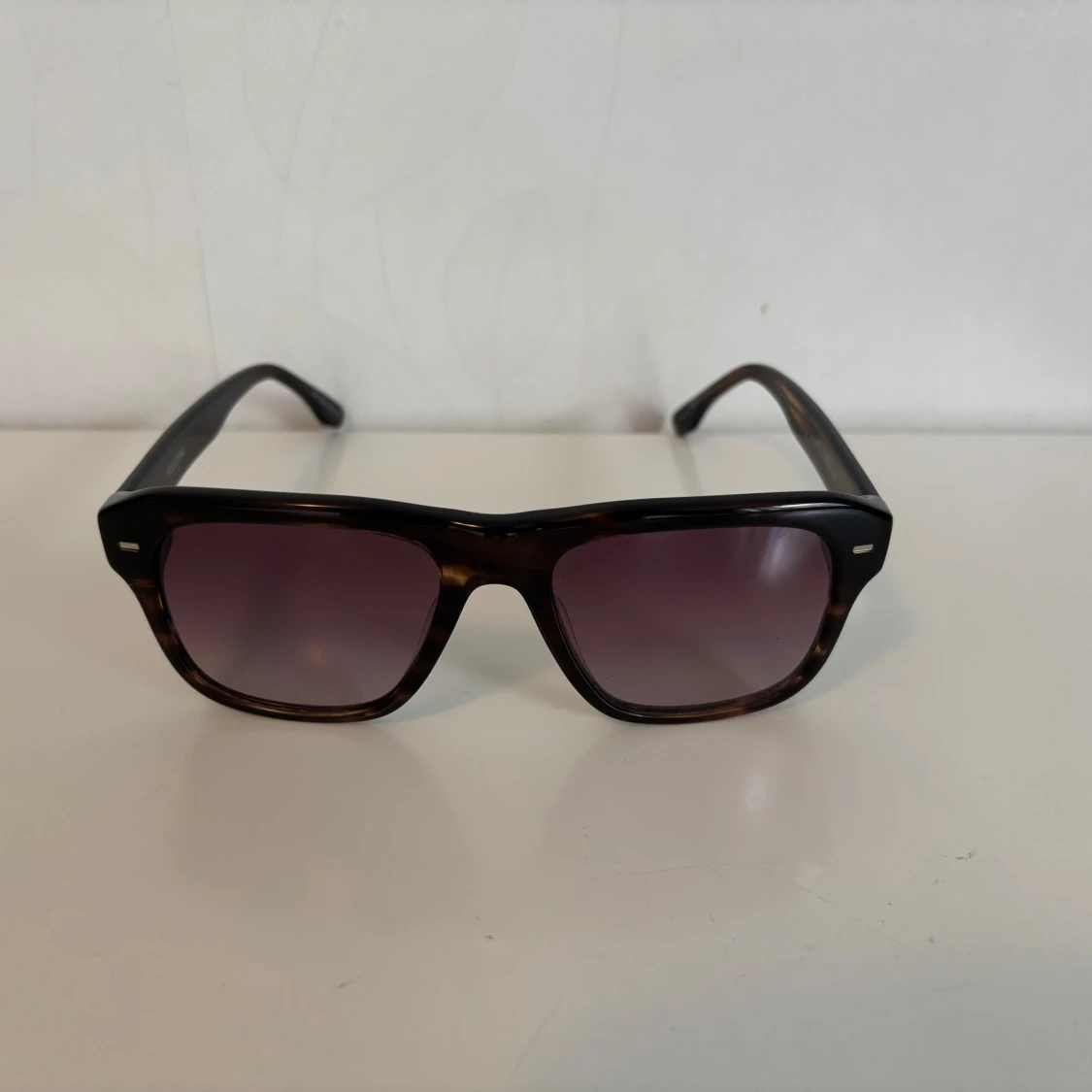 Bruna fyrkantiga solglasögon Fellepini - 2