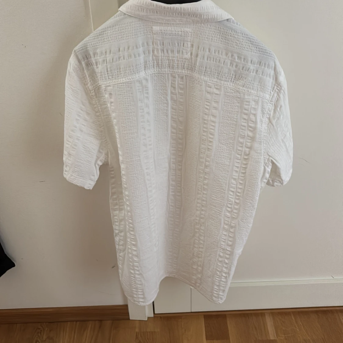 Vit kortärmad skjorta från Hollister - 1