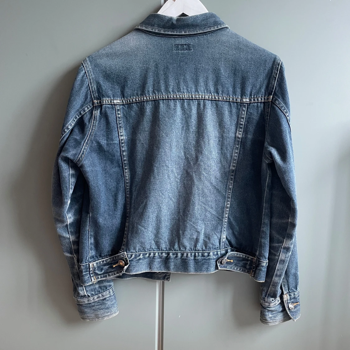 Blå jeansjacka  - 2