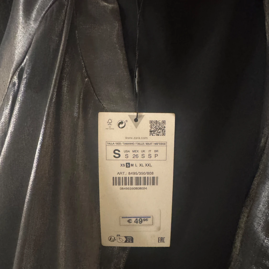 Silverfärgad glittrig jacka - 2