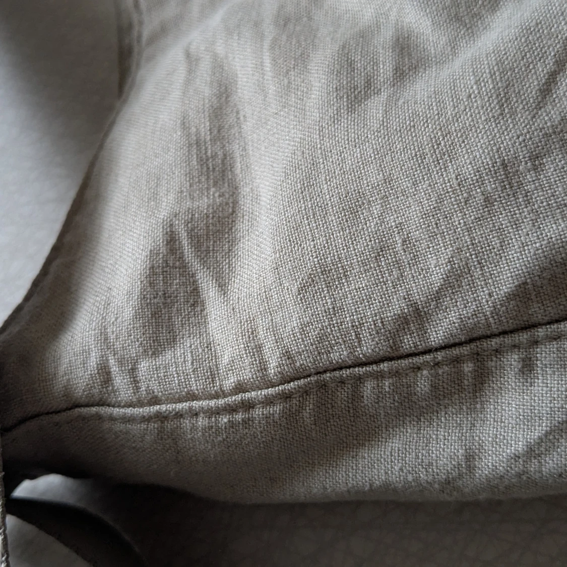 Väska i min från Weekday - 2