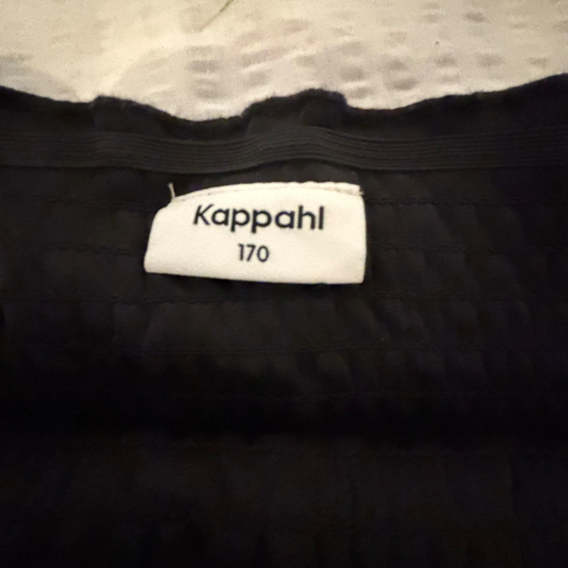 Svart ribbad topp - 4