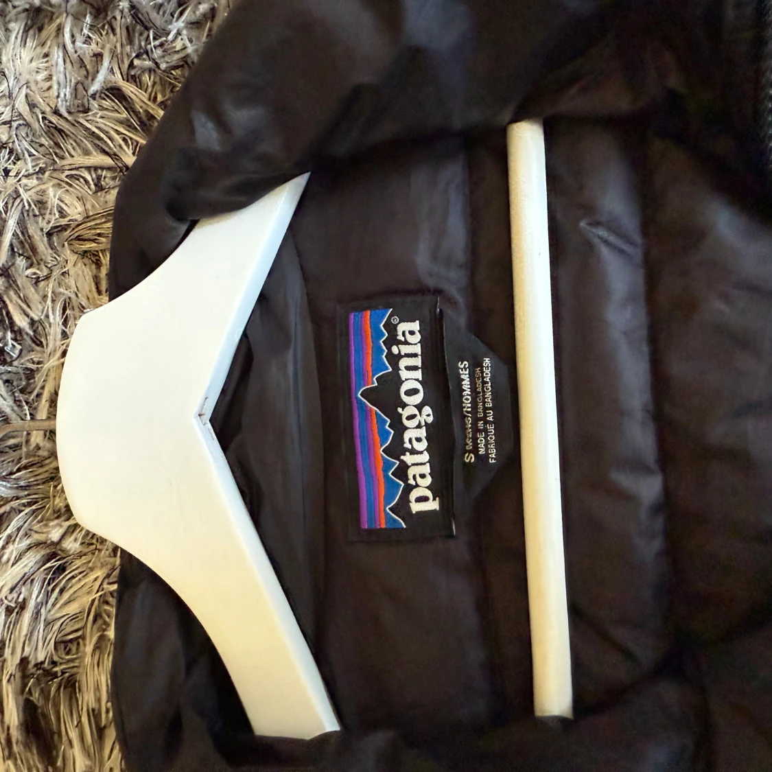 Svart dunjacka från Patagonia - 2