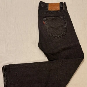 Levi's 501 - Levi's 501, storlek: W28 L30