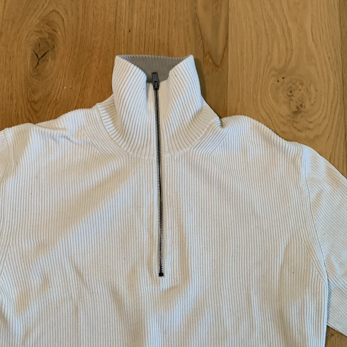 Cos Quarter zip tröja