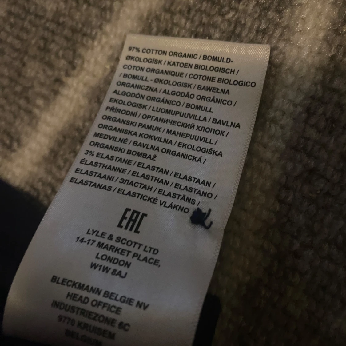 Mörk/Marinblå piké T-shirt från Lyle & Scott - 4