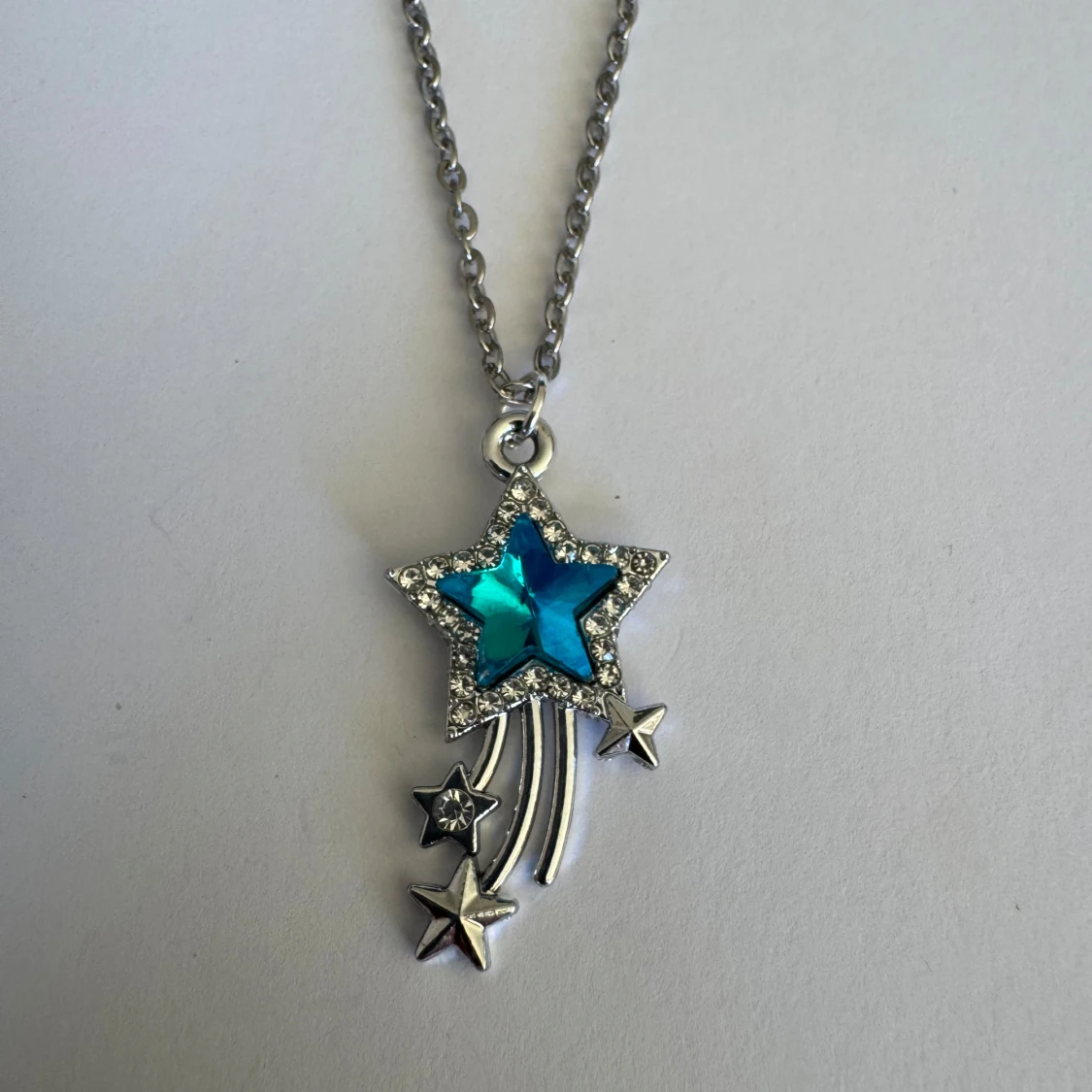 Silverhalsband blått stjärnfall