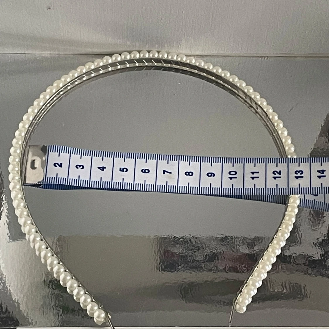 Diadem med pärlor - 1