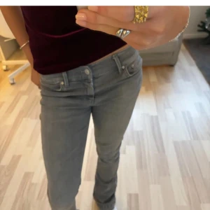 Ljusbgrå Ltb jeans  - As snygga Ltb jeans i modellen Fallon 💞max använda 4 gånger!! .