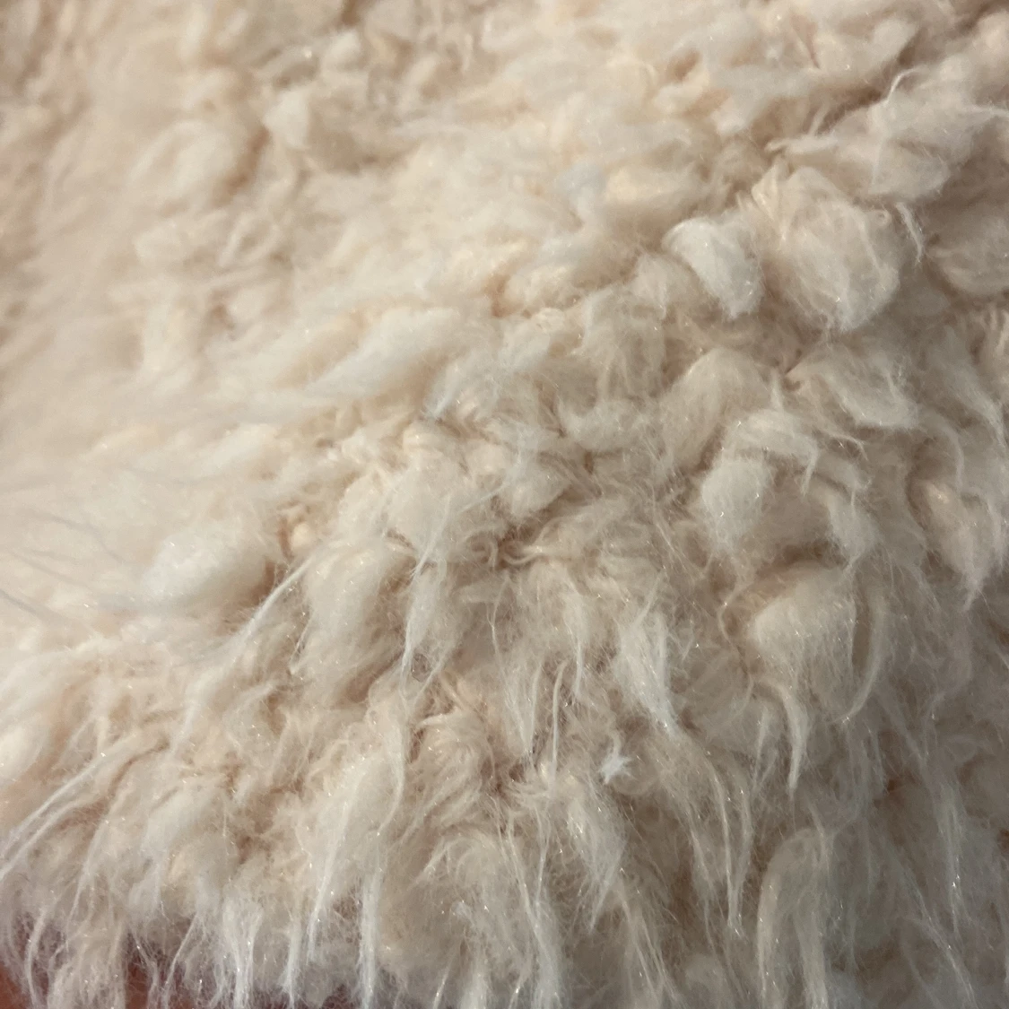 Beige fluffig pälsjacka - 2