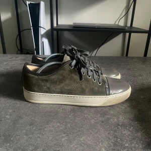 Lanvins  - Använda några få gånger bara, uk5 pssar 39/41