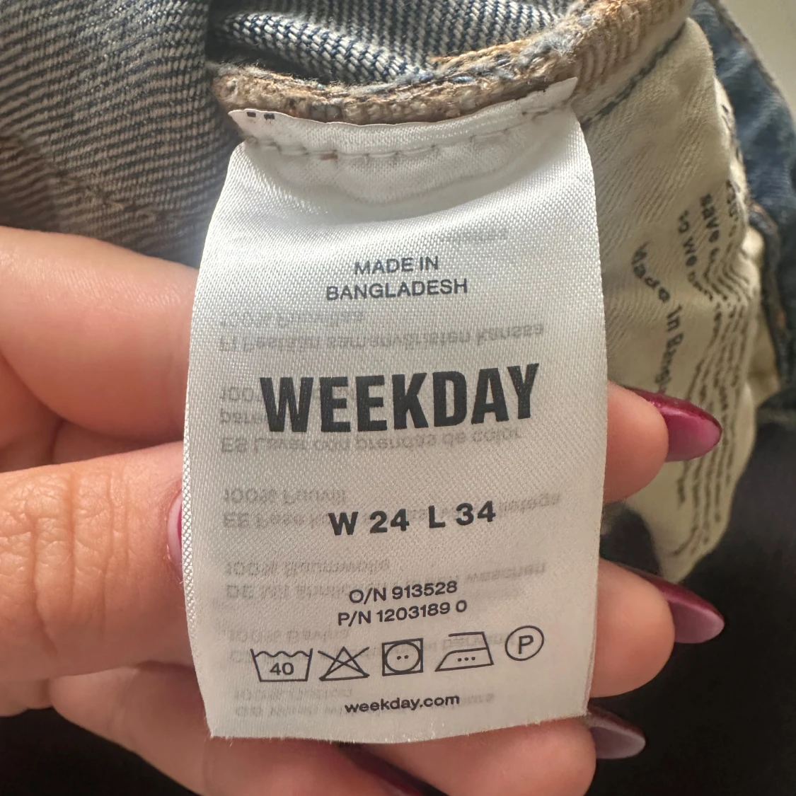 Weekday Nova Low Slim Bootcut Jeans - 4