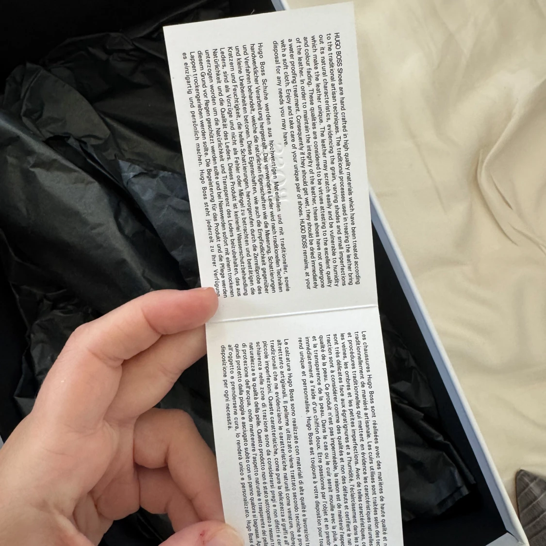 Grå klackar med reptilmönster från BOSS - 3