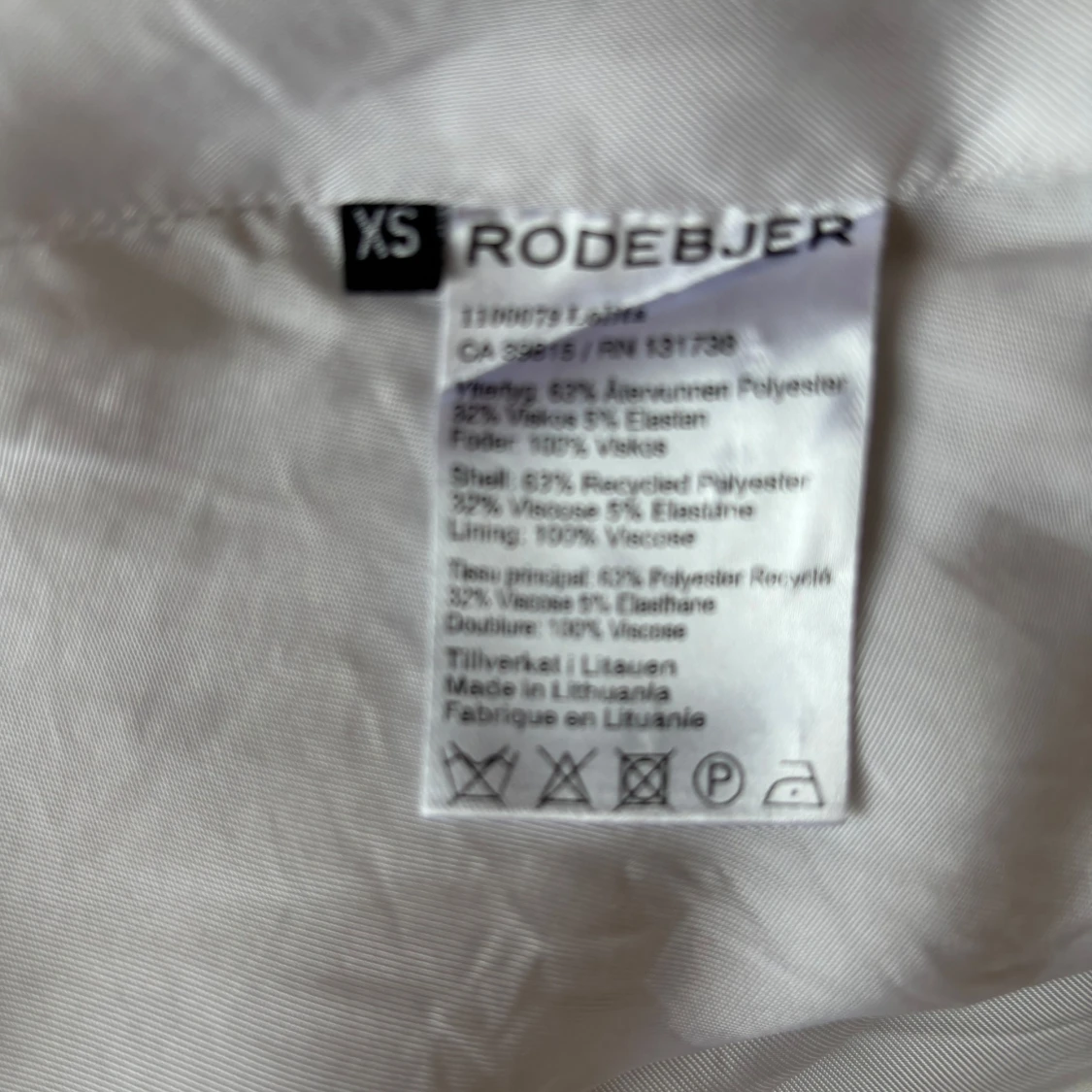 Vit Rodebjer kappa med bälte och sidofickor, XS - 3