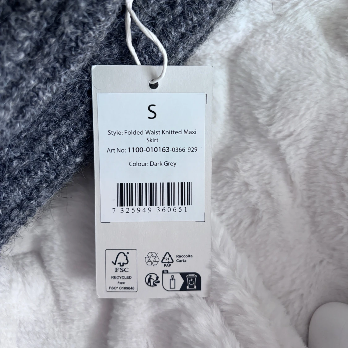 En jättefin stickad långkjol! ✨ - 3