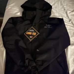 Arc,teryx jacka - Helt ny med taggar. 