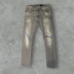 Tiger of Sweden Jeans - Sköna Tiger of Sweden Jeans // 30/34 men passar 30/32 // Kontakta för mer info och bilder!🙌🏻