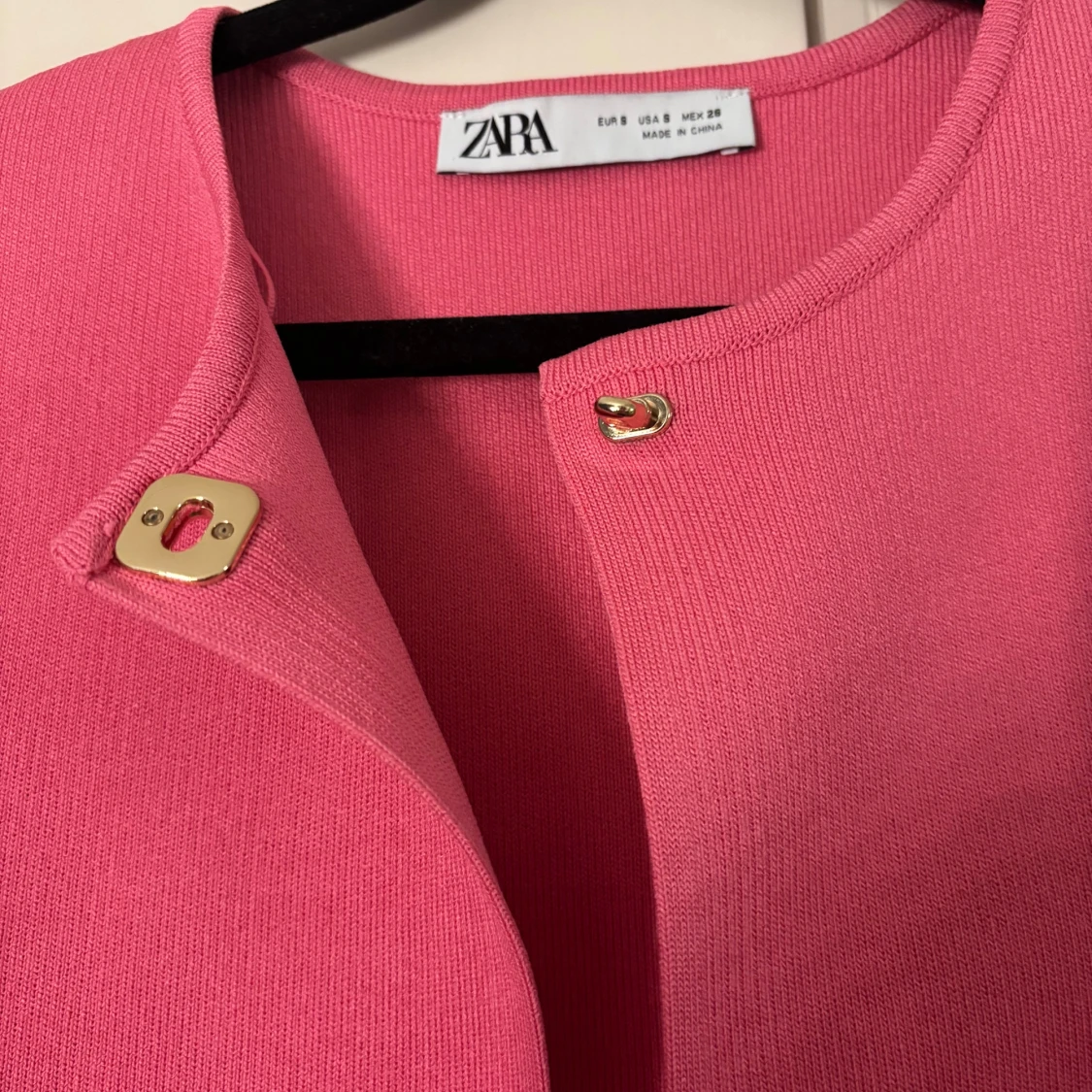 Rosa kortärmad slätstickad topp Zara - 3