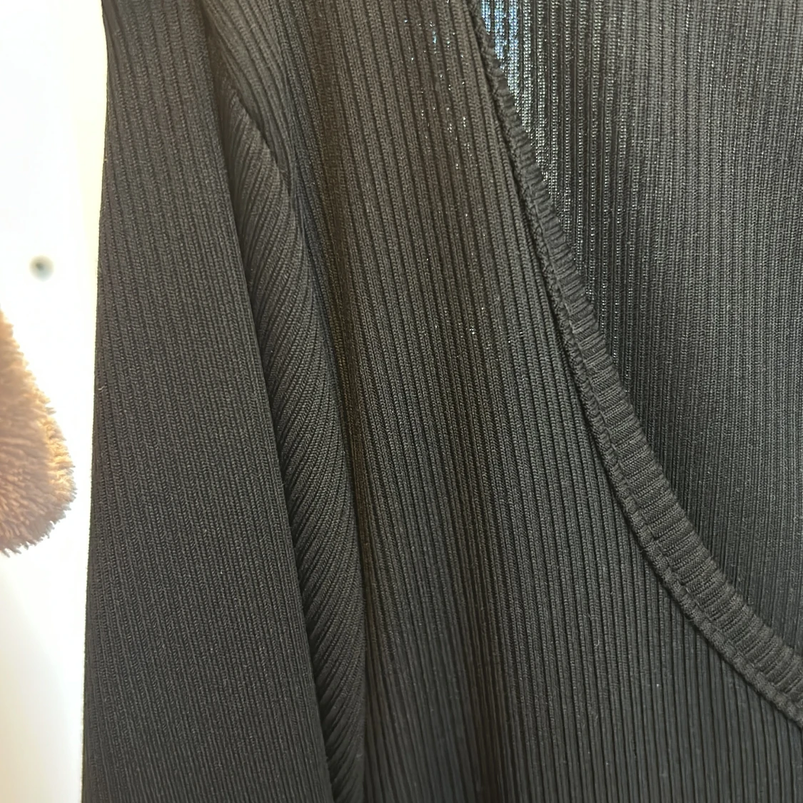 Svart ribbad långklänning - 2