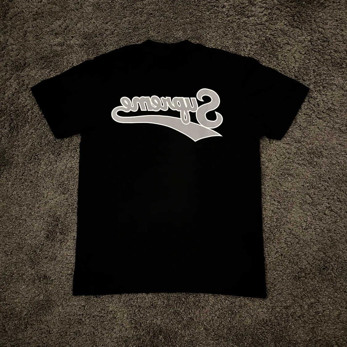 Supreme backwards tee  - 1