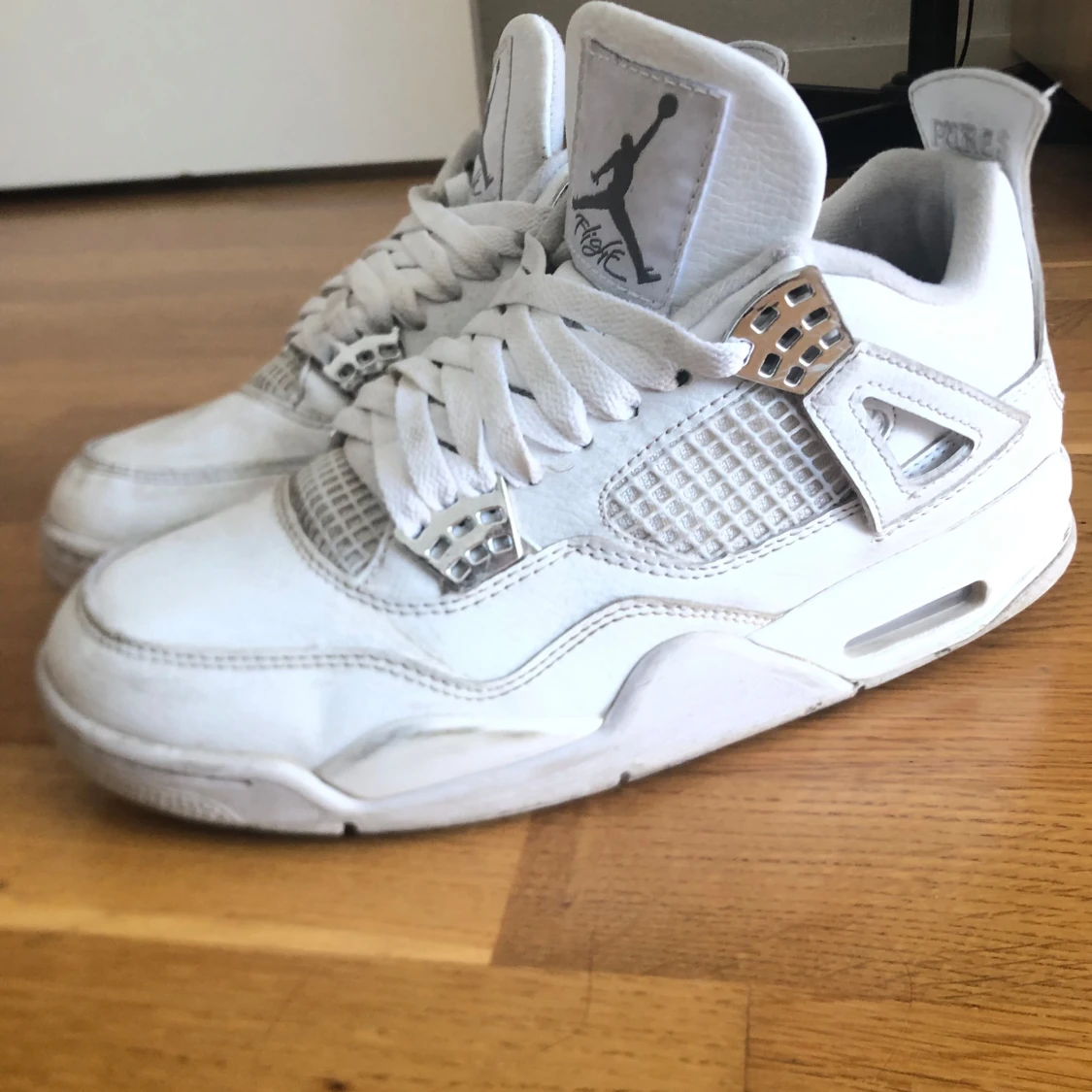 Nike Air Jordan 4 Pure Money sneakers