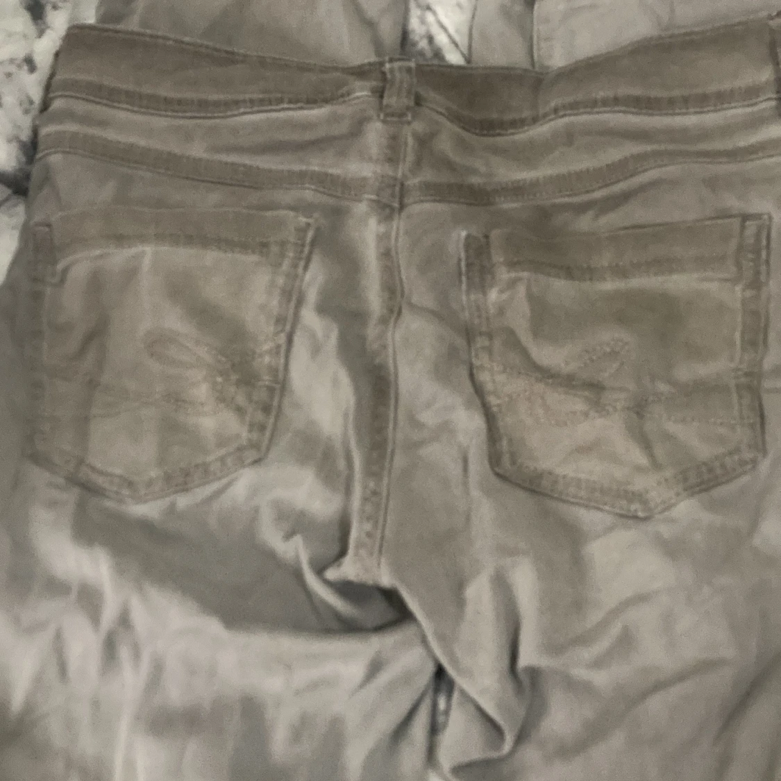 Mörk beige låg midja slim jeans från Esprit - 1