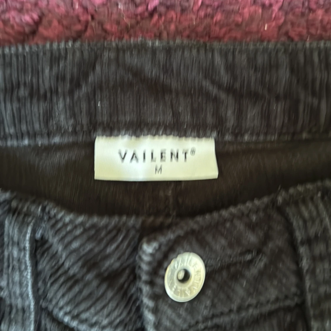 Svarta manchesterbyxor från Vailent - 2