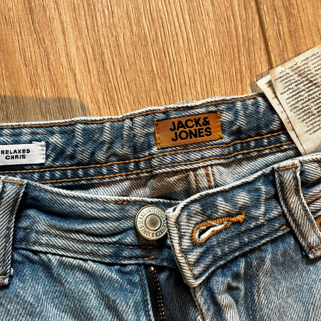 Blå relaxed jeans från Jack & Jones - 1