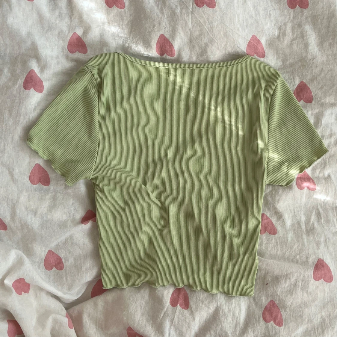 Ljusgrön croppad topp med knytning - 2