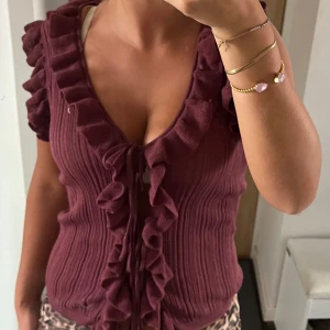Zara topp - Jätte fin endast använd 2-3 gånger💞