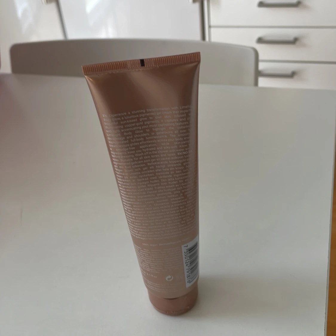 Hickap Limelight Body Glow highlighter - 1