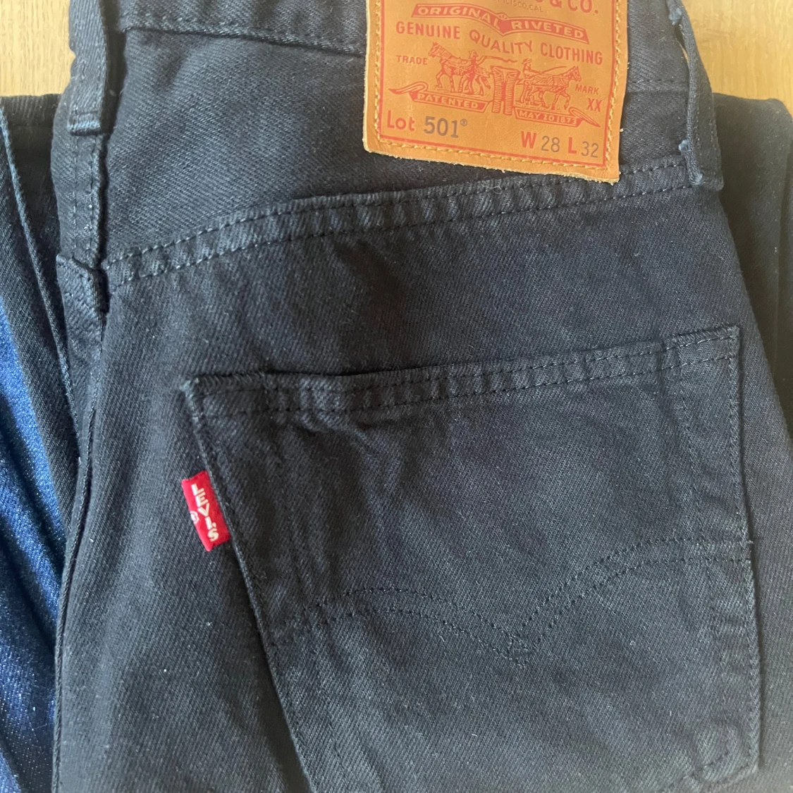 Svarta Levi's 501 jeans W28 L32