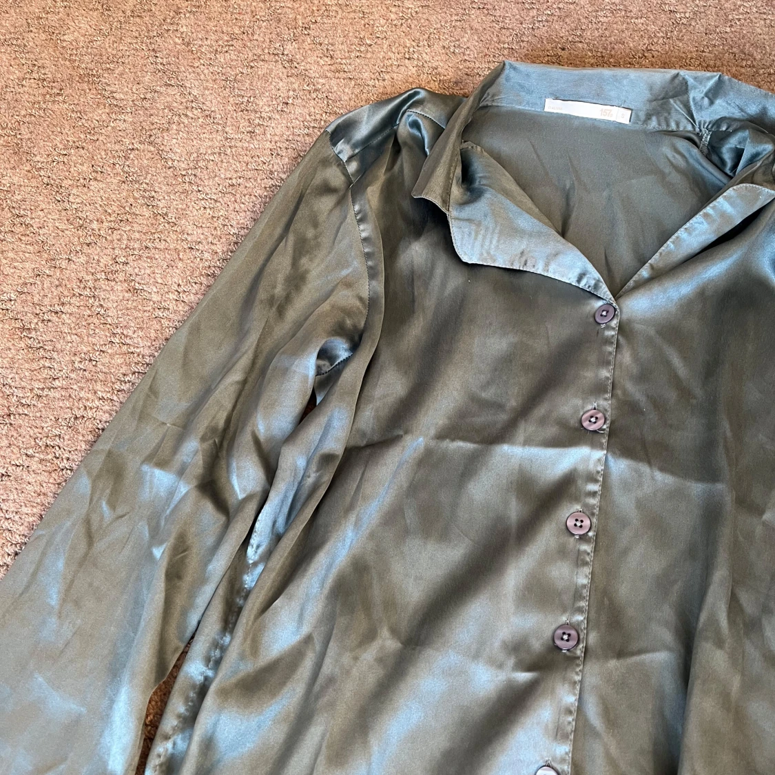 Söt grön pyjamas från lager 157 - 1