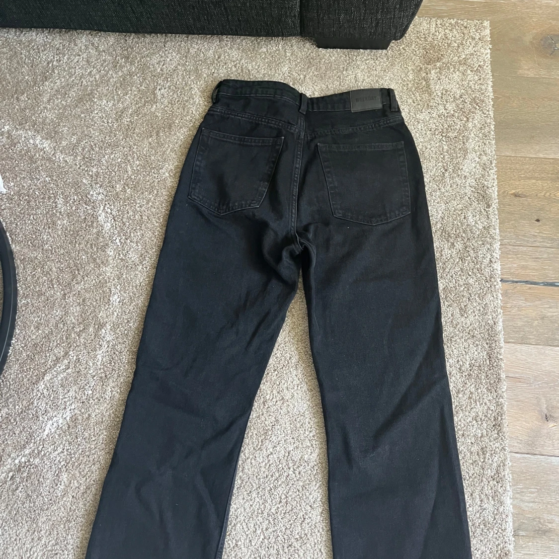 Svarta Weekday Rowe jeans 29/32 - 1