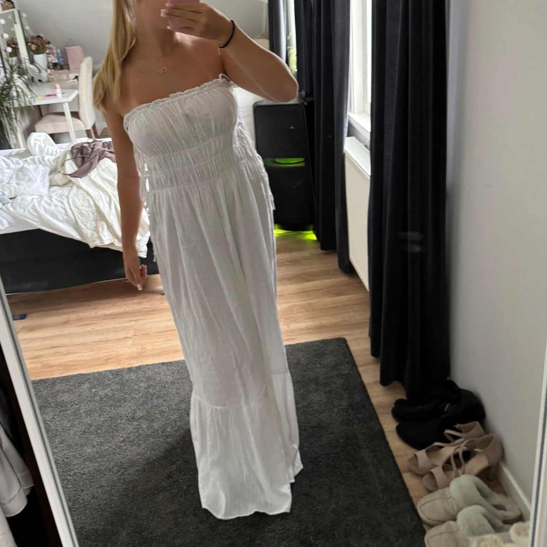 Vit långklänning från Nelly