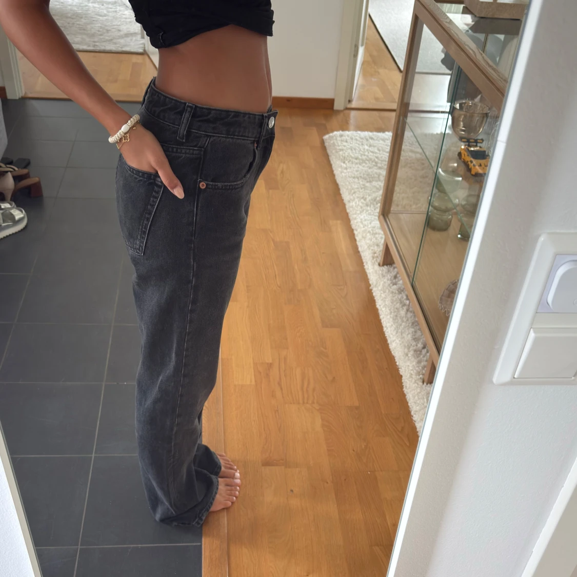 Gråa raka jeans från zara - 3