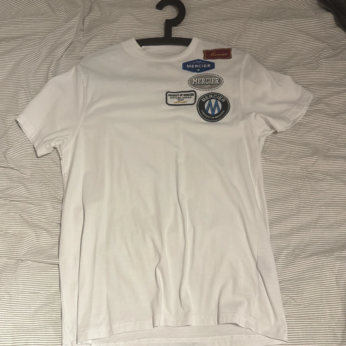 Vit t-shirt från Mercier